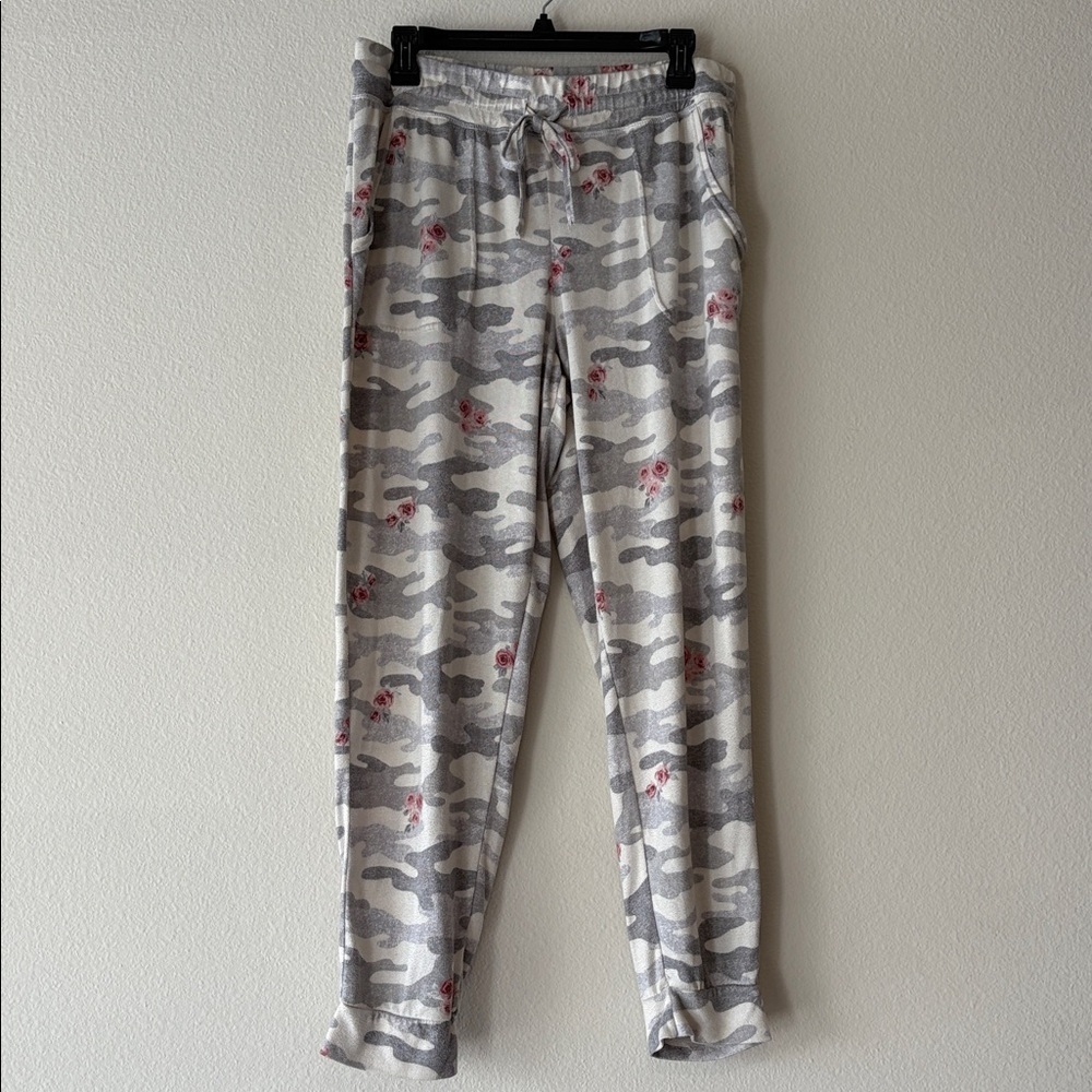 camouflage lounge pants with roses